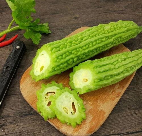 牡丹吃瓜是什么意思,揭秘网络流行语的趣味与内涵